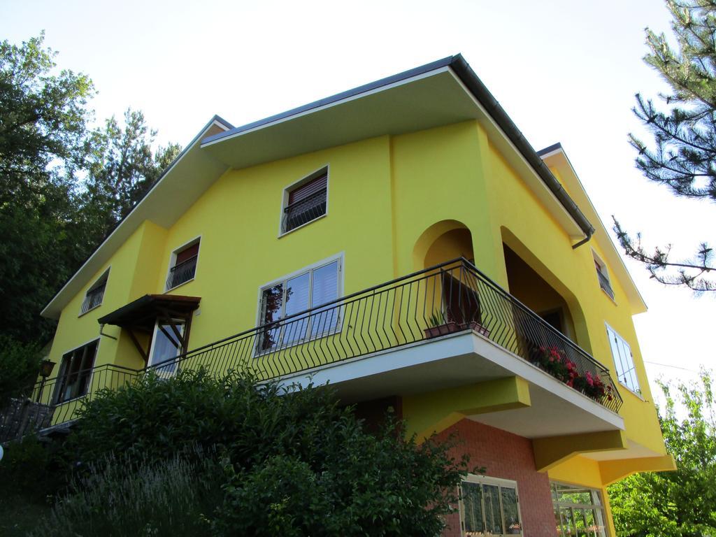 Casa Balducci Bed&Breakfast Mercatello sul Metauro Exterior photo
